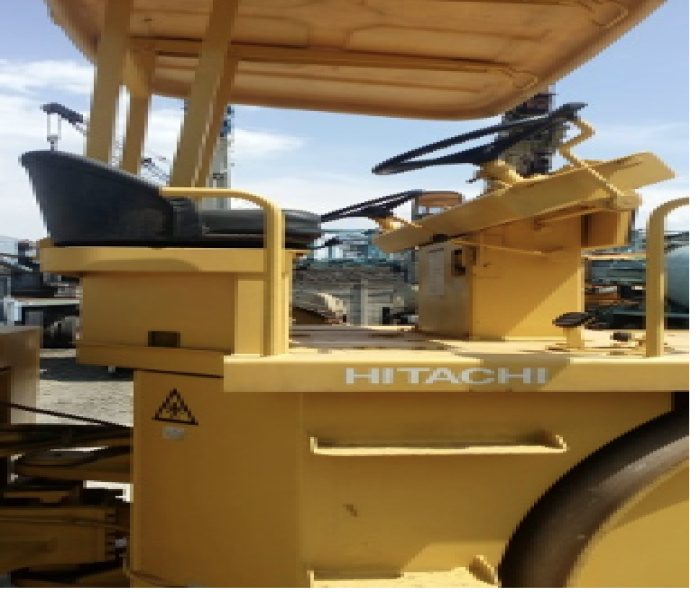 THREE WHEEL HITACHI RS120C