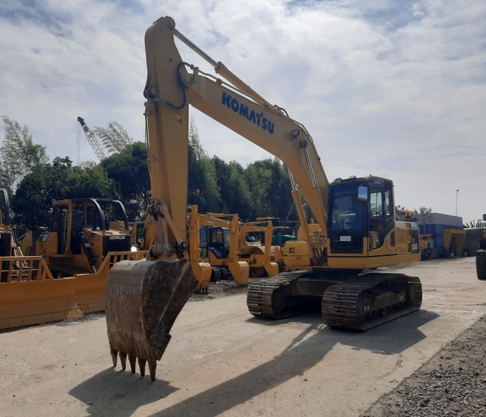 MIDI EXCAVATOR PC 200 -8MO