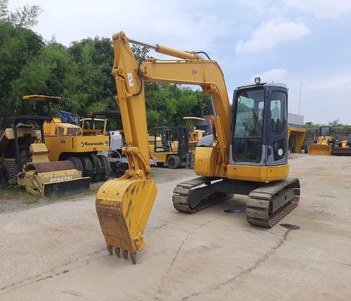 MIDI EXCAVATOR KOMATSU PC 78 US-6EO