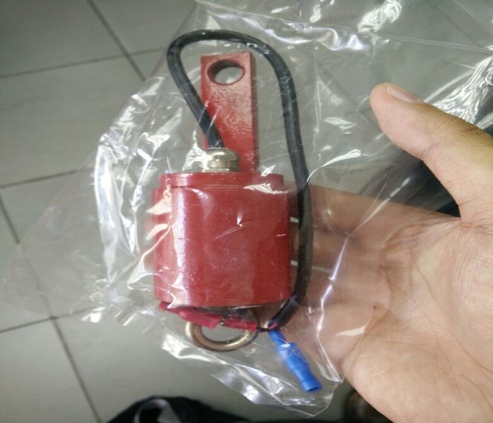 Anti Two Block Roughter Crane Kato